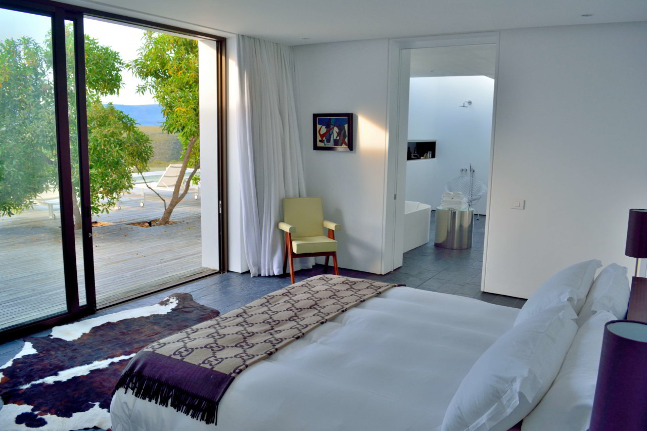 Photo 16 of The White House accommodation in Plettenberg Bay, Cape Town with 5 bedrooms and  bathrooms