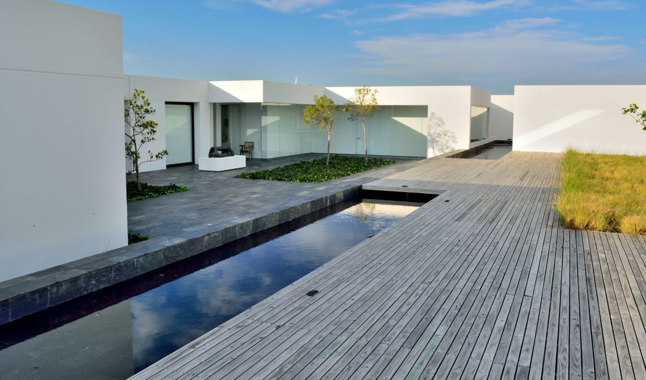 Photo 21 of The White House accommodation in Plettenberg Bay, Cape Town with 5 bedrooms and  bathrooms