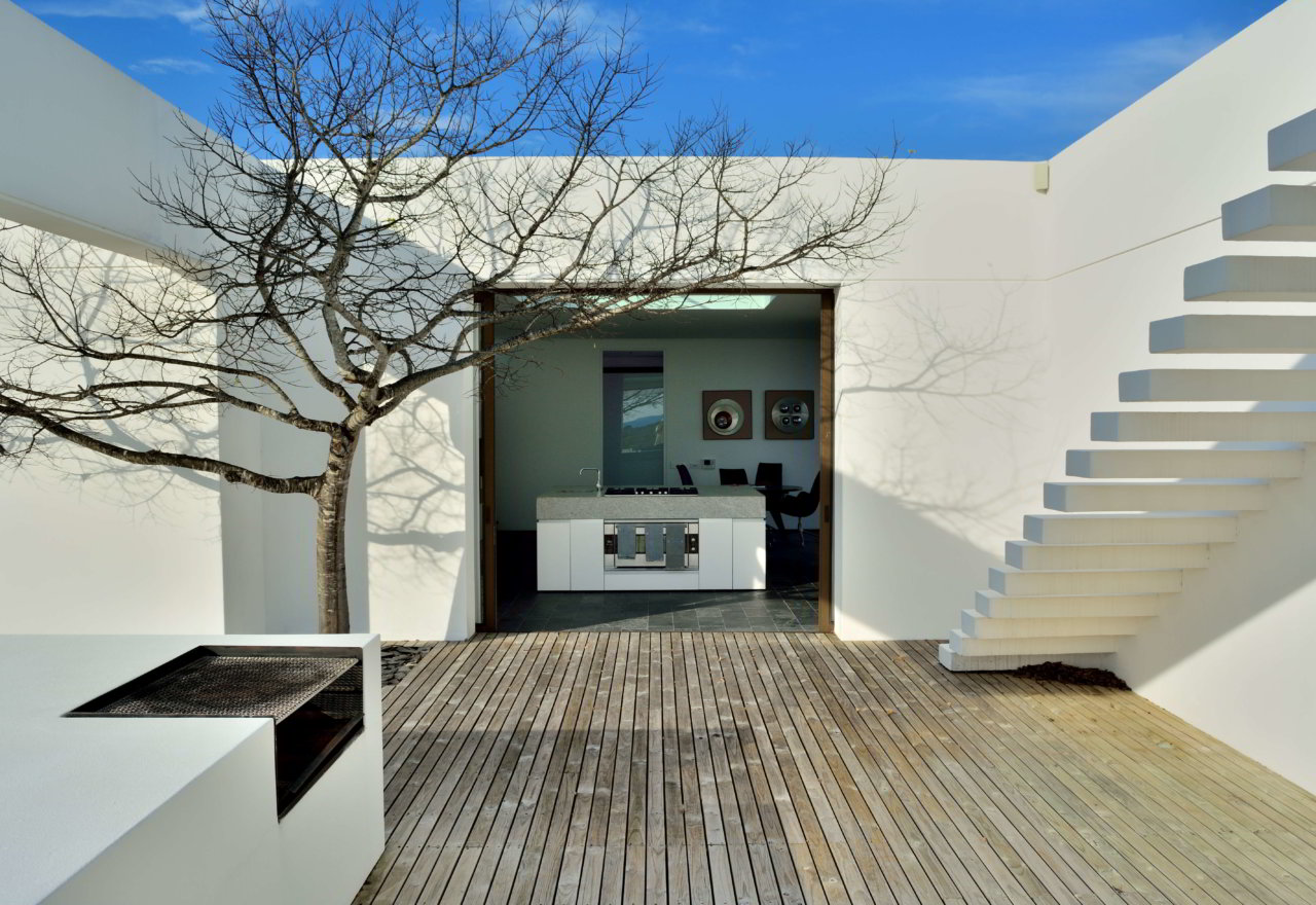 Photo 6 of The White House accommodation in Plettenberg Bay, Cape Town with 5 bedrooms and  bathrooms
