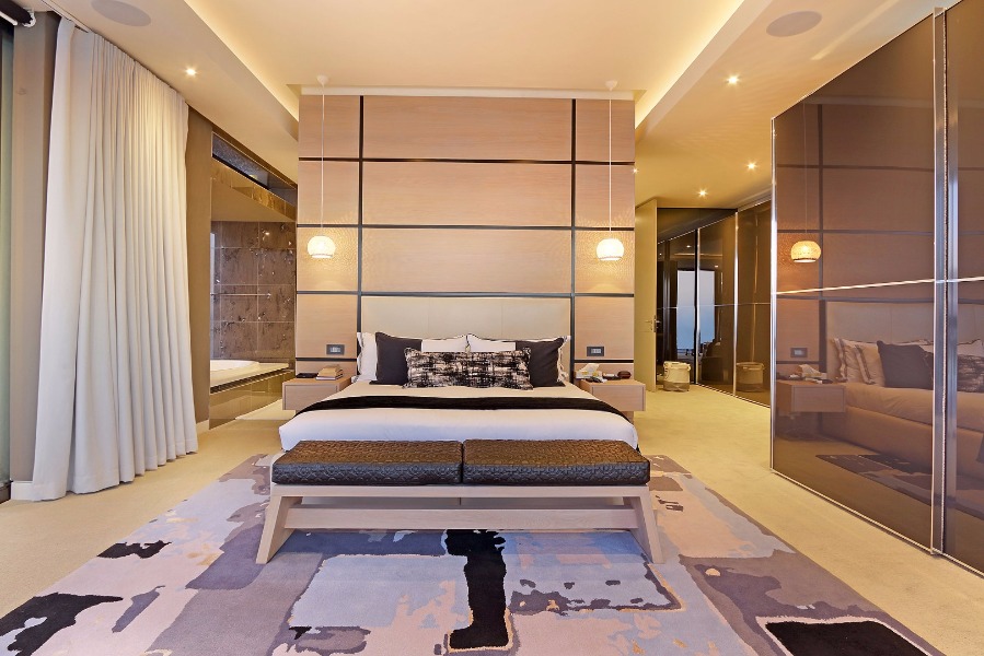 Photo 9 of Titan Villa accommodation in Bantry Bay, Cape Town with 5 bedrooms and 5 bathrooms