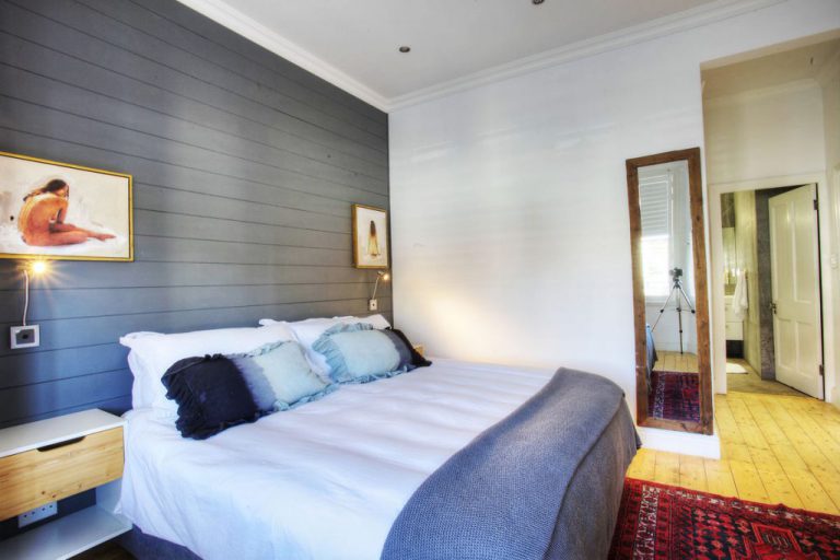 Photo 11 of Valentine Villa accommodation in Oranjezicht, Cape Town with 3 bedrooms and 2 bathrooms