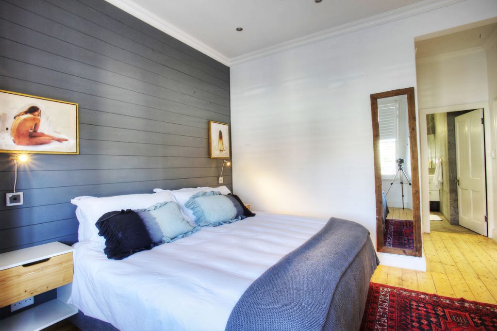 Photo 11 of Valentine Villa accommodation in Oranjezicht, Cape Town with 3 bedrooms and 2 bathrooms