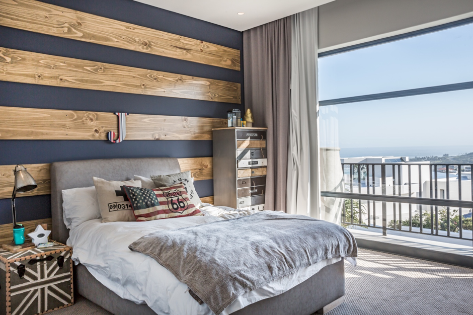 Photo 7 of Villa 42 accommodation in Camps Bay, Cape Town with 5 bedrooms and 5 bathrooms