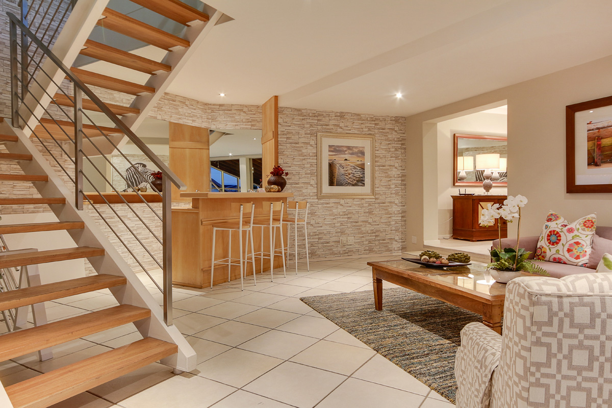 Photo 13 of Villa Amber accommodation in Camps Bay, Cape Town with 8 bedrooms and 8 bathrooms