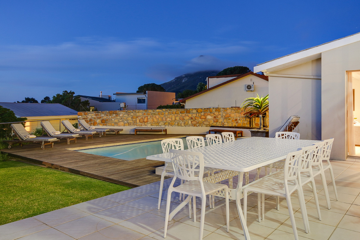 Photo 31 of Villa Amber accommodation in Camps Bay, Cape Town with 8 bedrooms and 8 bathrooms