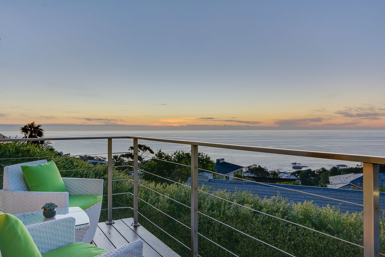 Photo 5 of Villa Amber accommodation in Camps Bay, Cape Town with 8 bedrooms and 8 bathrooms