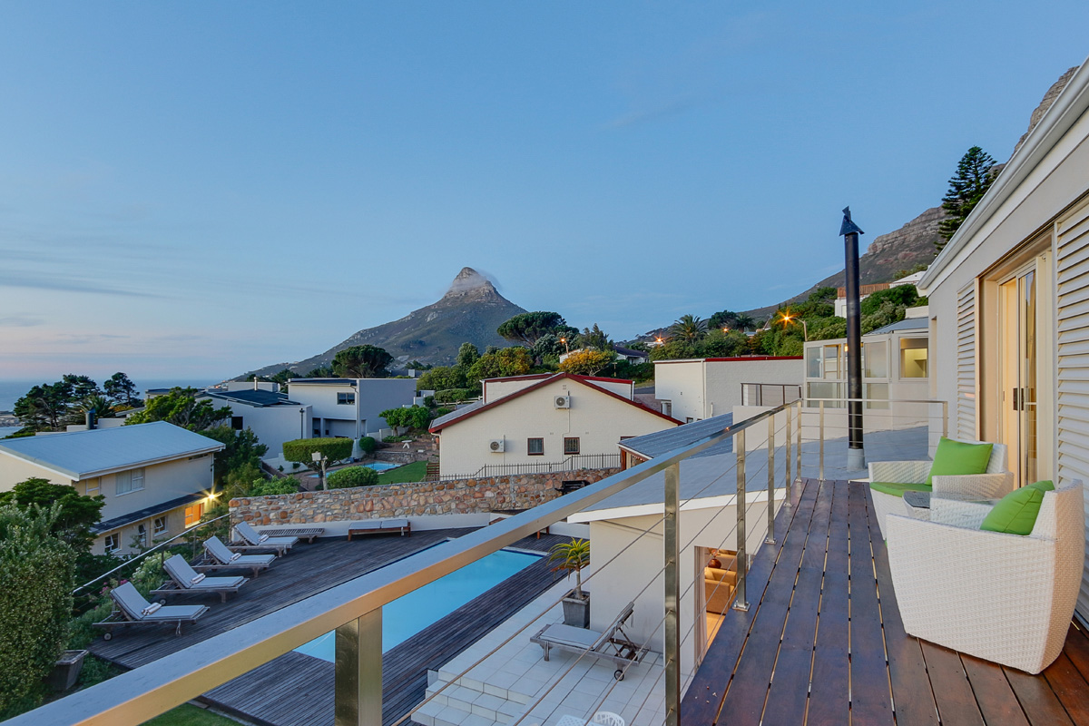 Photo 6 of Villa Amber accommodation in Camps Bay, Cape Town with 8 bedrooms and 8 bathrooms