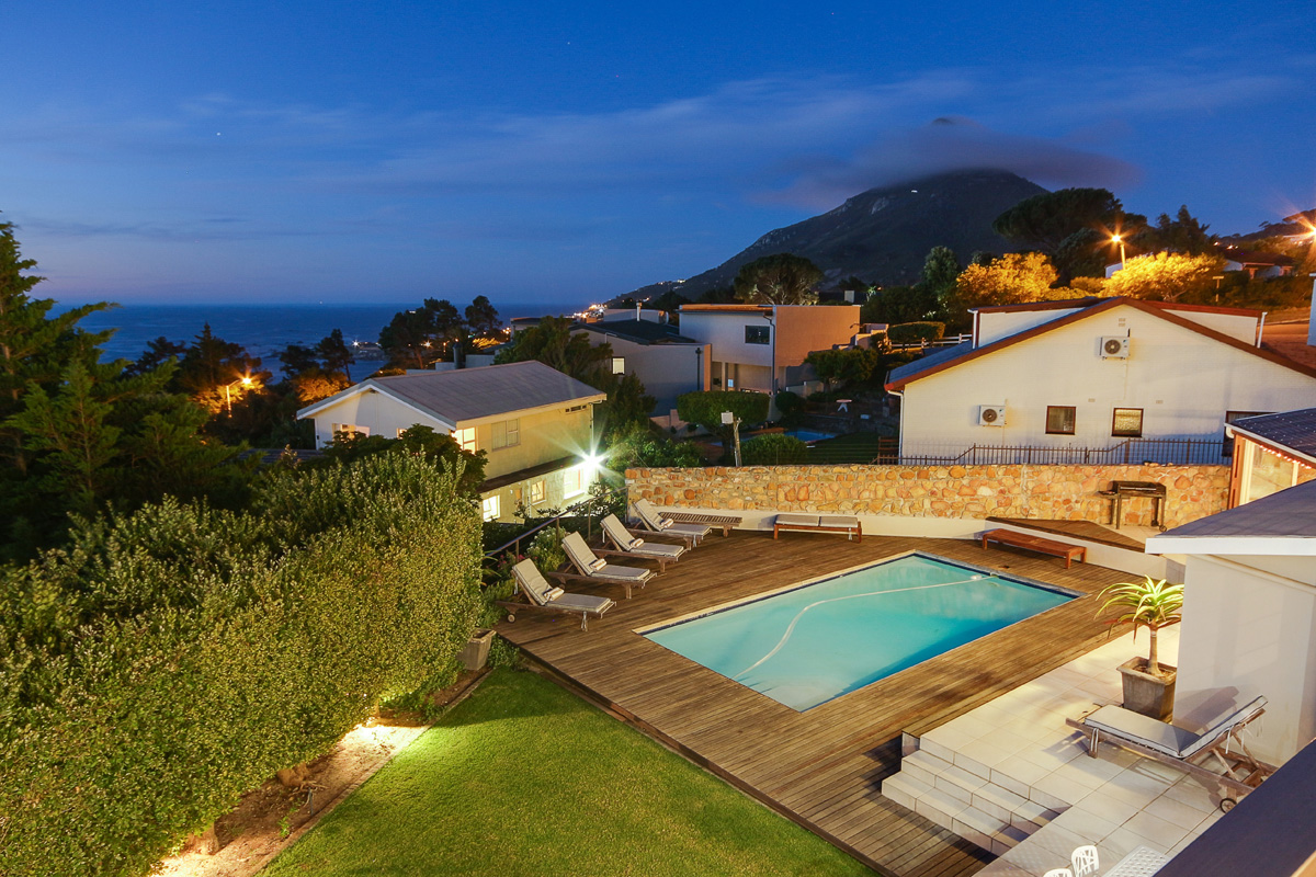 Photo 7 of Villa Amber accommodation in Camps Bay, Cape Town with 8 bedrooms and 8 bathrooms