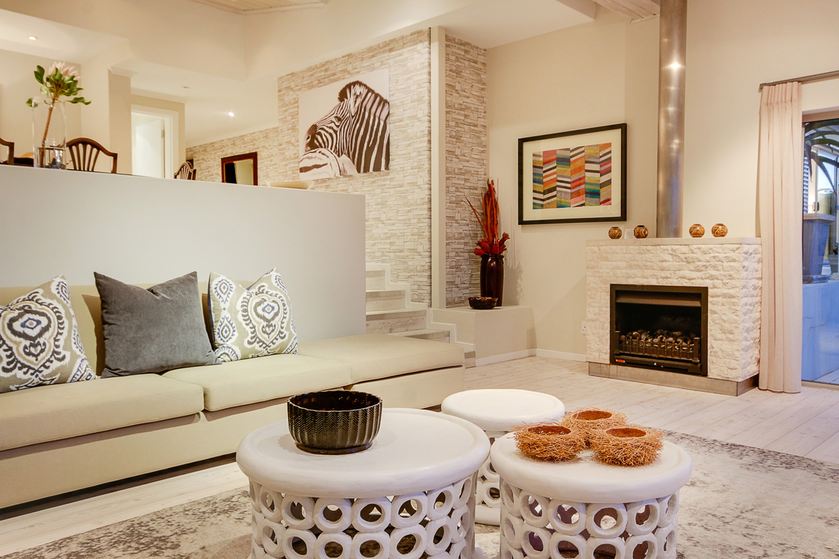 Photo 9 of Villa Amber accommodation in Camps Bay, Cape Town with 8 bedrooms and 8 bathrooms