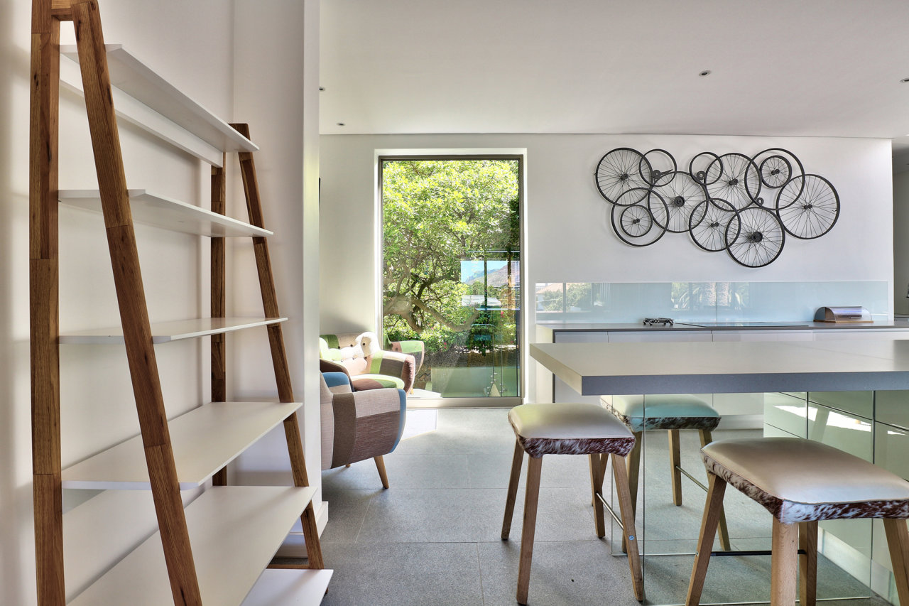 Photo 9 of Villa Argyle accommodation in Camps Bay, Cape Town with 6 bedrooms and 6 bathrooms