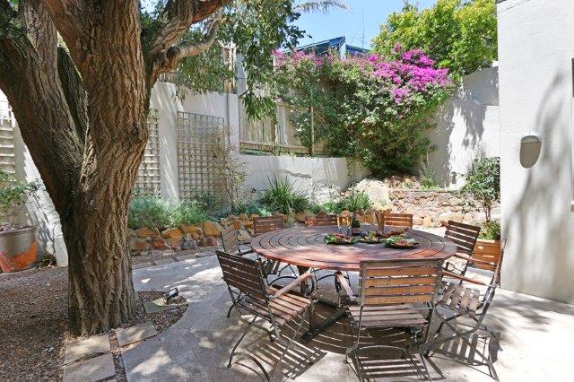 Photo 8 of Villa del Capo accommodation in Camps Bay, Cape Town with 7 bedrooms and 7 bathrooms