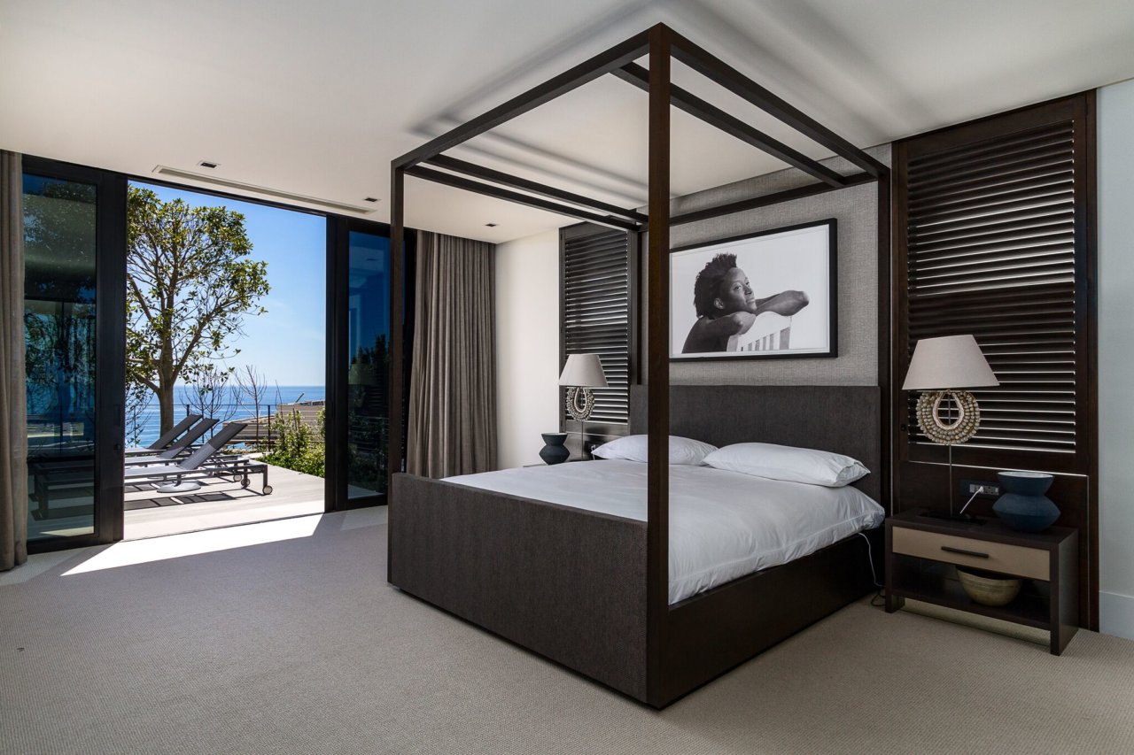 Photo 22 of Villa Halcyon accommodation in Bantry Bay, Cape Town with 5 bedrooms and 5 bathrooms
