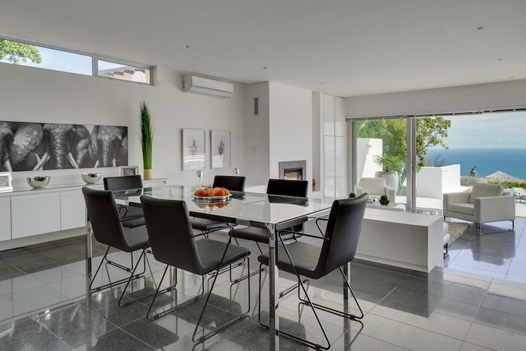 Photo 15 of Villa Maxima accommodation in Camps Bay, Cape Town with 6 bedrooms and 5.5 bathrooms