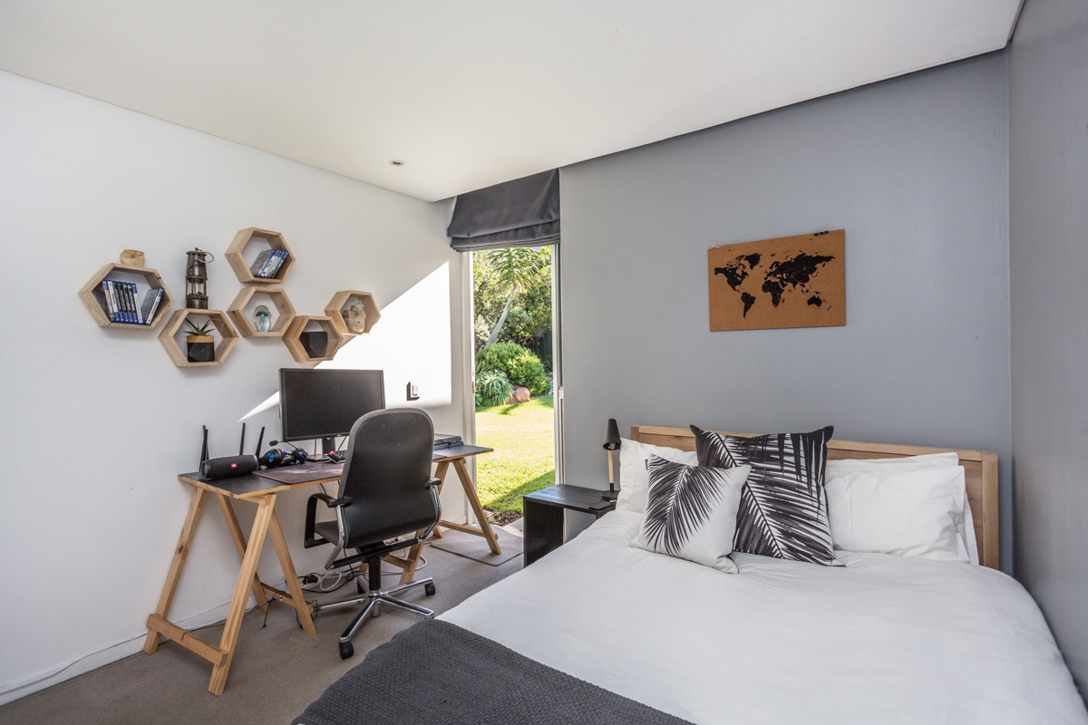 Photo 18 of Villa Memento accommodation in Noordhoek, Cape Town with 4 bedrooms and 3.5 bathrooms