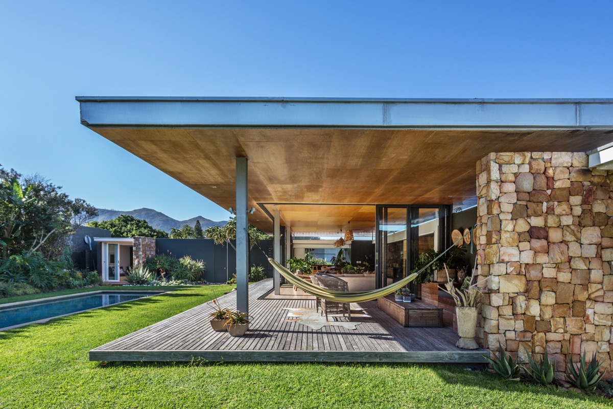 Photo 28 of Villa Memento accommodation in Noordhoek, Cape Town with 4 bedrooms and 3.5 bathrooms