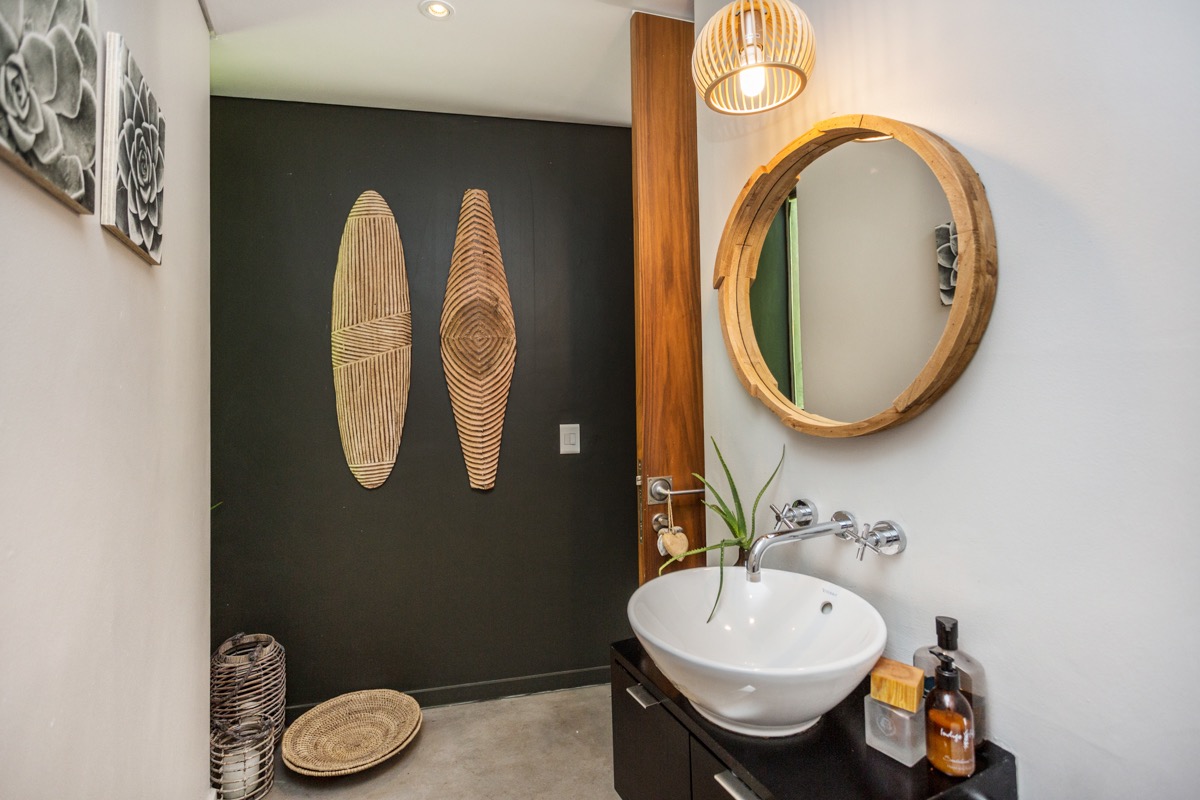Photo 30 of Villa Memento accommodation in Noordhoek, Cape Town with 4 bedrooms and 3.5 bathrooms