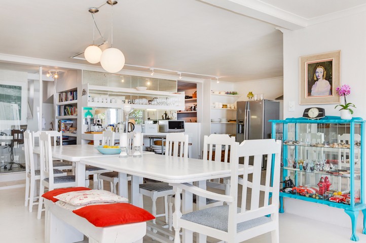 Photo 10 of Waters Edge Llandudno accommodation in Llandudno, Cape Town with 3 bedrooms and 2.5 bathrooms