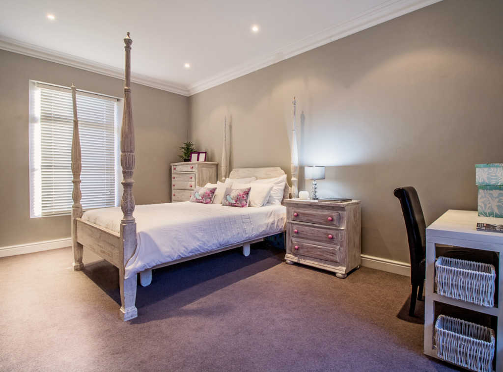 Photo 31 of Wills Lake Villa accommodation in Noordhoek, Cape Town with 4 bedrooms and 3.5 bathrooms