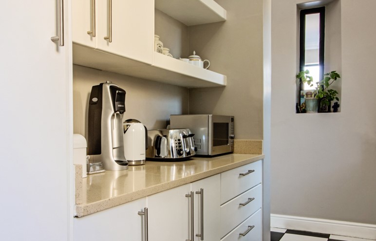 Photo 9 of Wills Lake Villa accommodation in Noordhoek, Cape Town with 4 bedrooms and 3.5 bathrooms