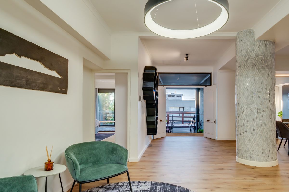 House Of M Entrance Hall