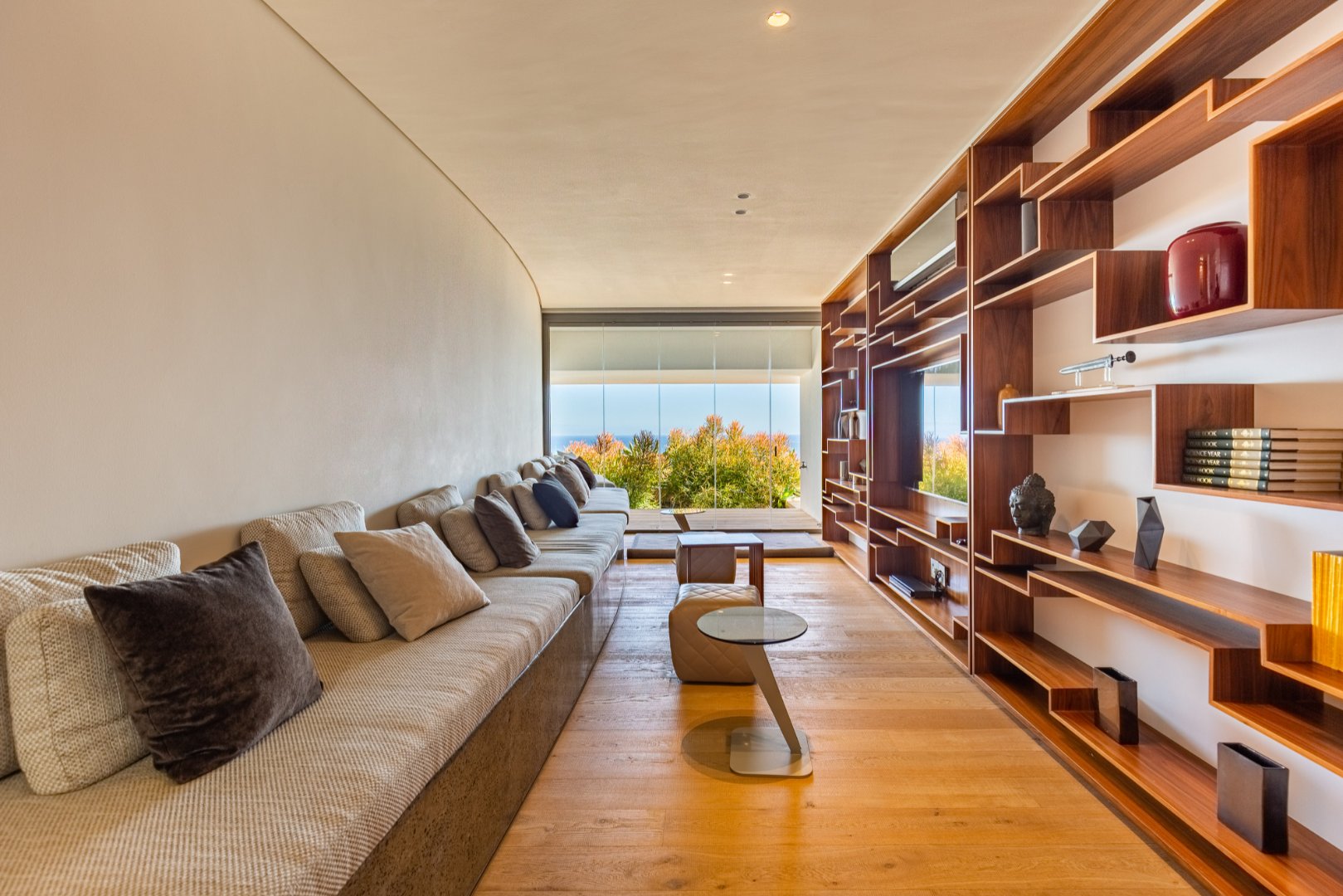 Dharma Villa Photo 12