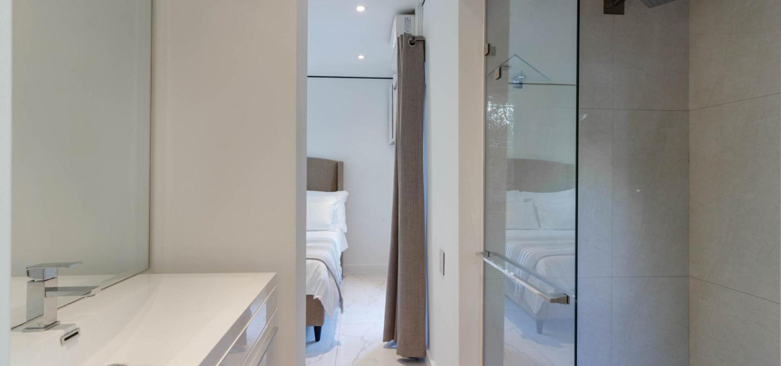 Strathmore Lux Photo 28