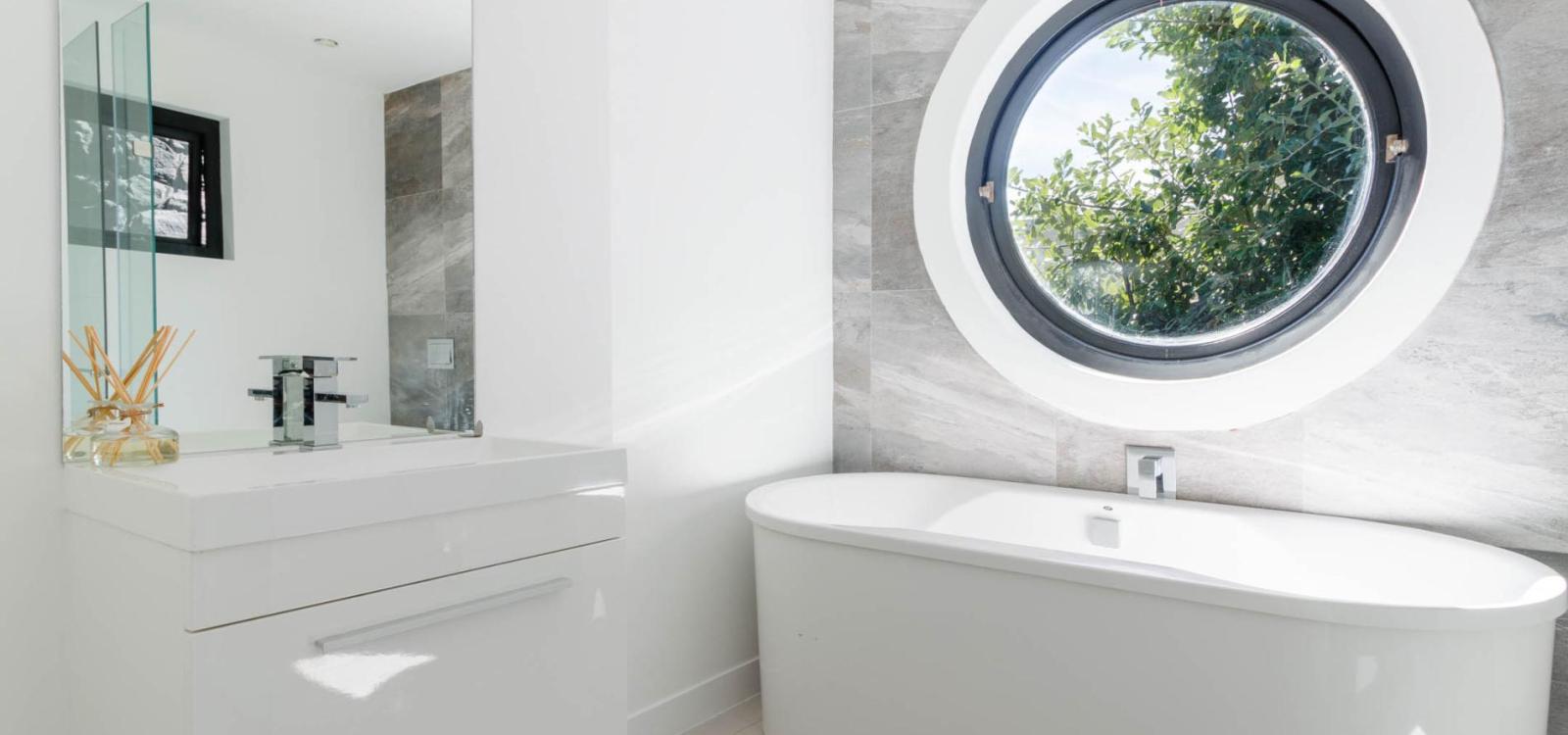 Strathmore Lux Photo 31