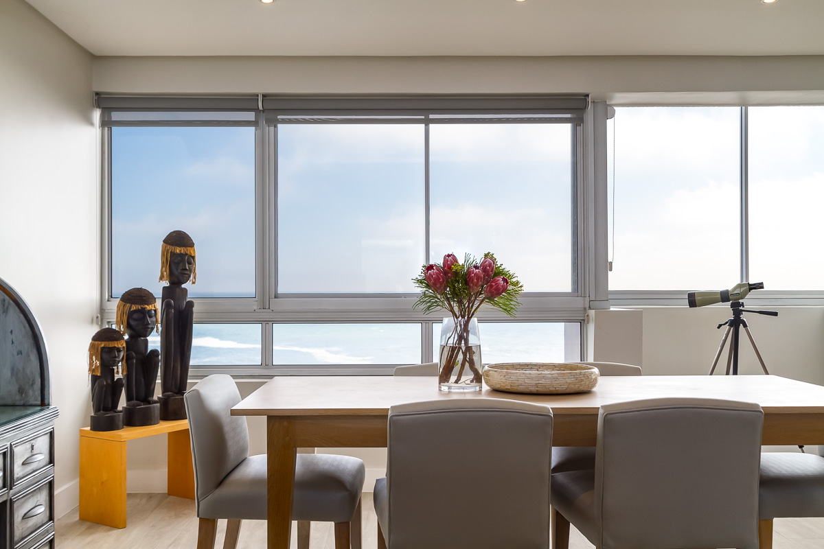 Crashing Waves Apartment Photo 5