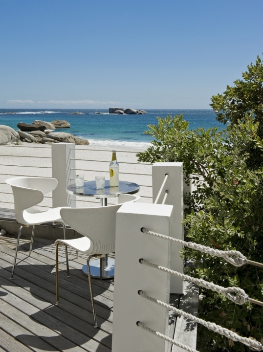 Bungalow Sands Photo 5