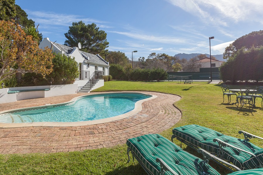 Constantia Grove Photo 6