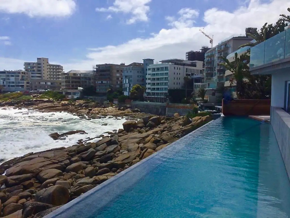 Bantry Bay Chic Photo 13