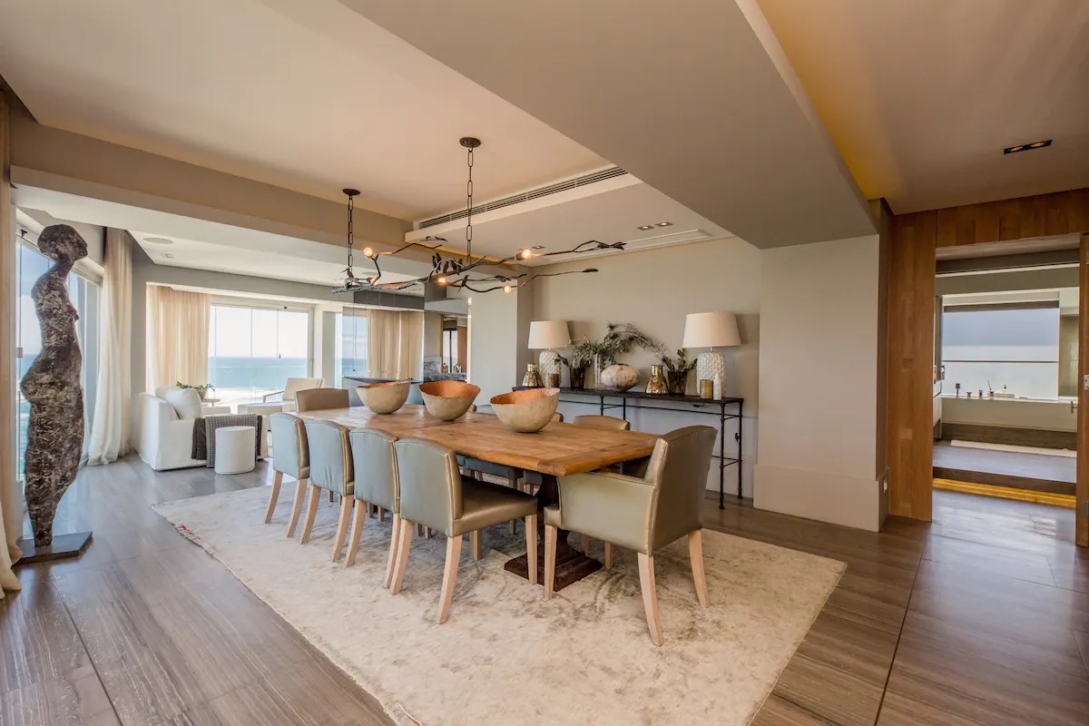 Bantry Bay Chic Photo 14