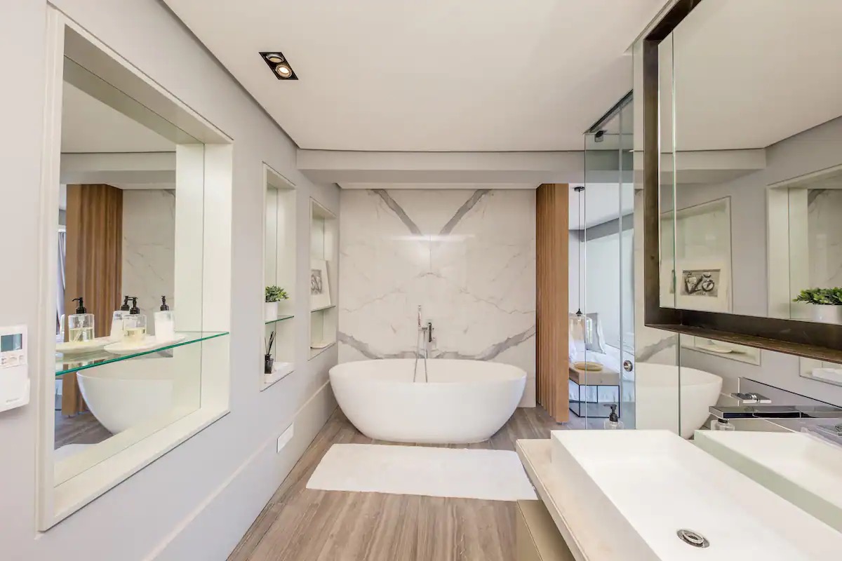 Bantry Bay Chic Photo 17