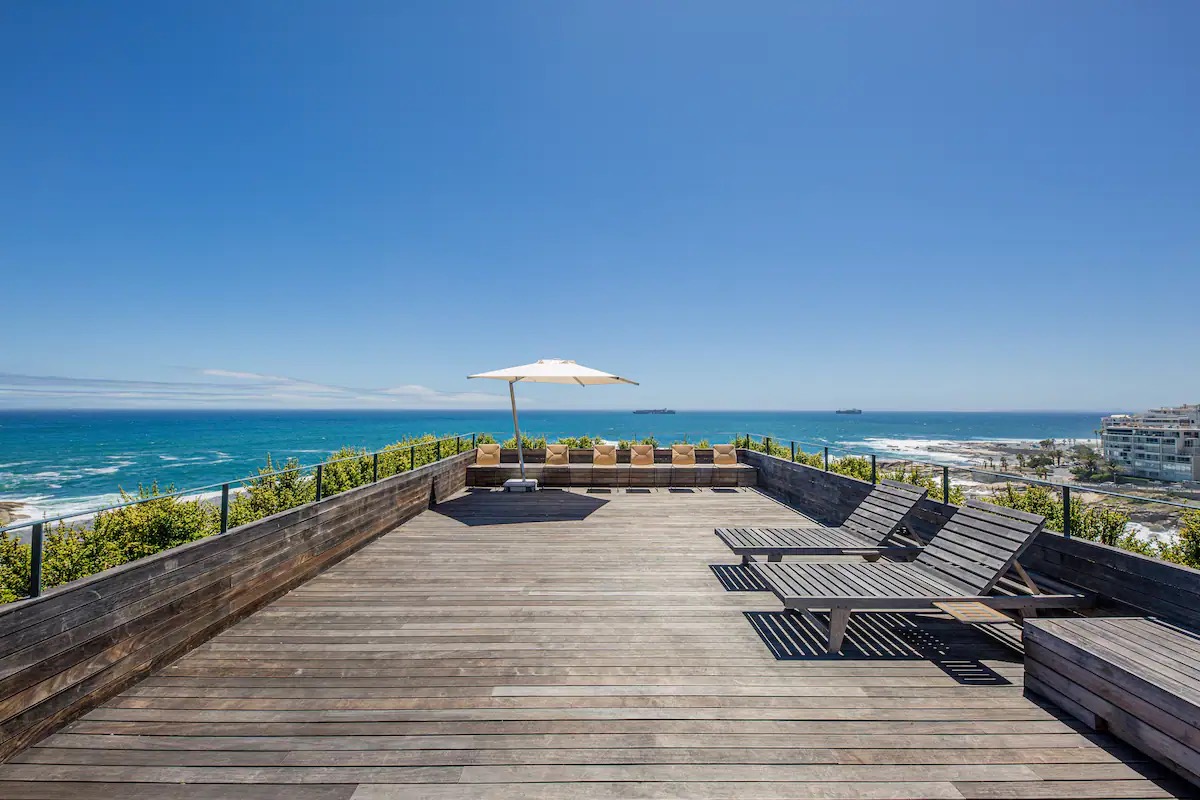 Bantry Bay Chic Photo 45