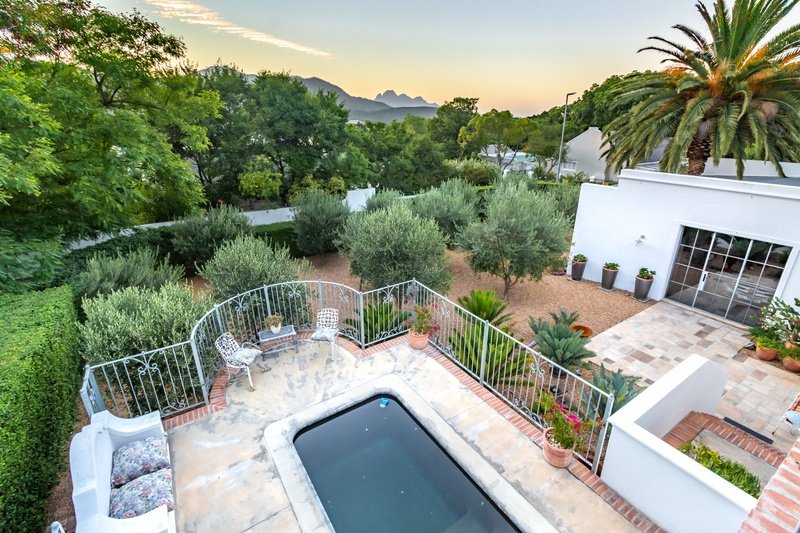 Franschhoek Serene Photo 16