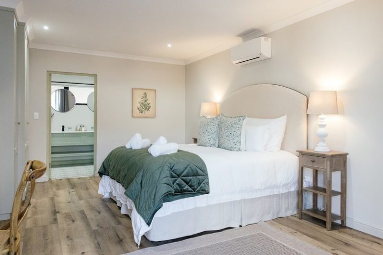 Olive Cottage Photo 2