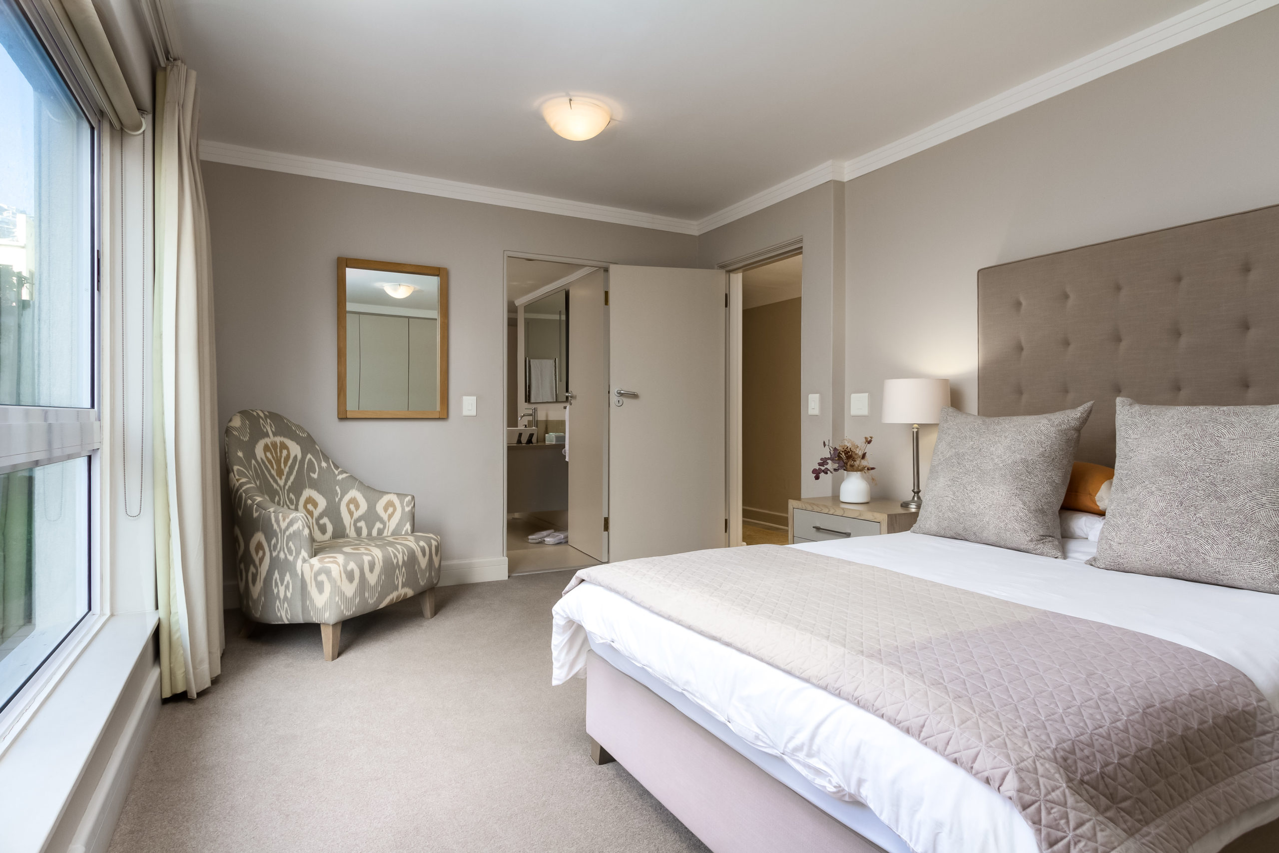 Sapphire Apartment Photo 1