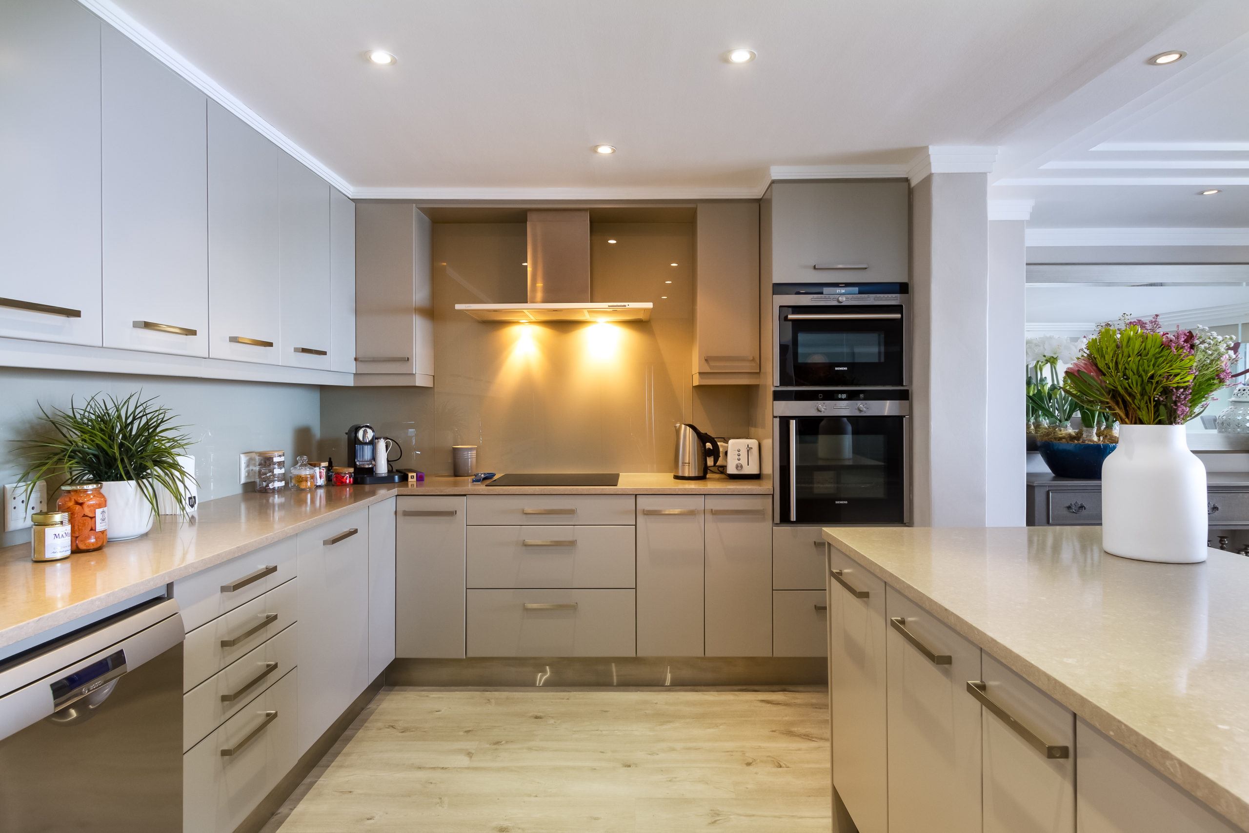 Sapphire Apartment Photo 5