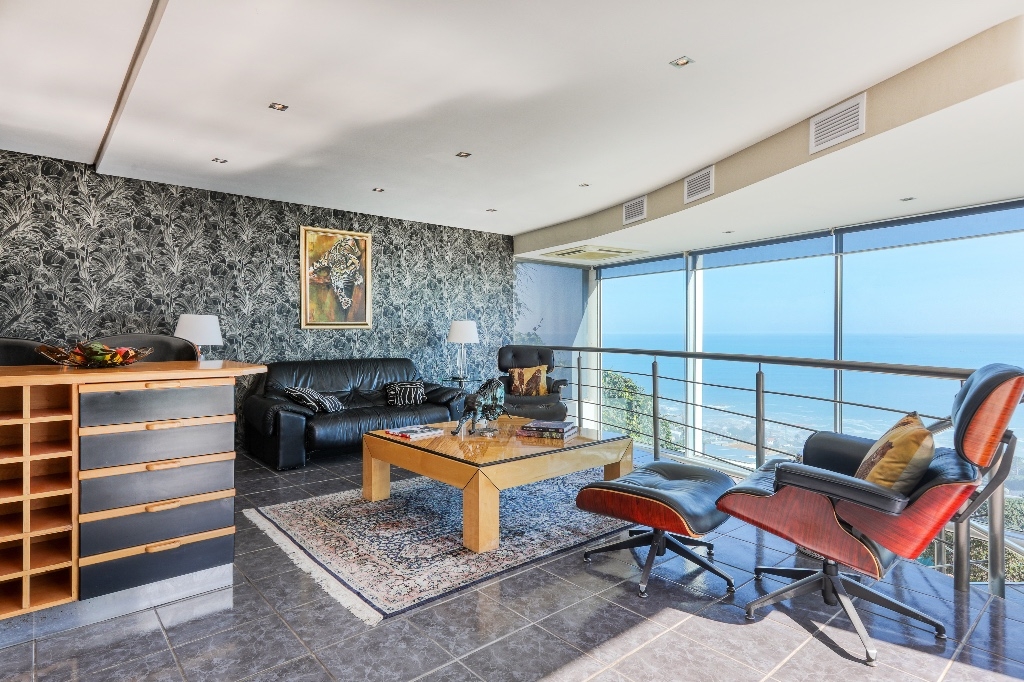 Ocean View Oasis 10