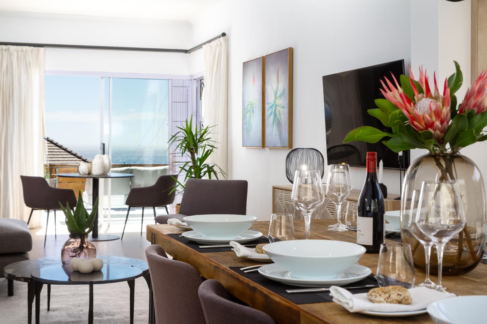 Camps Bay Deluxe 15