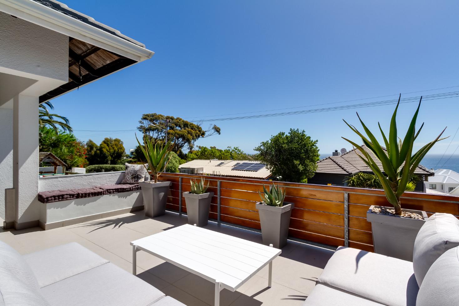 Camps Bay Deluxe 5