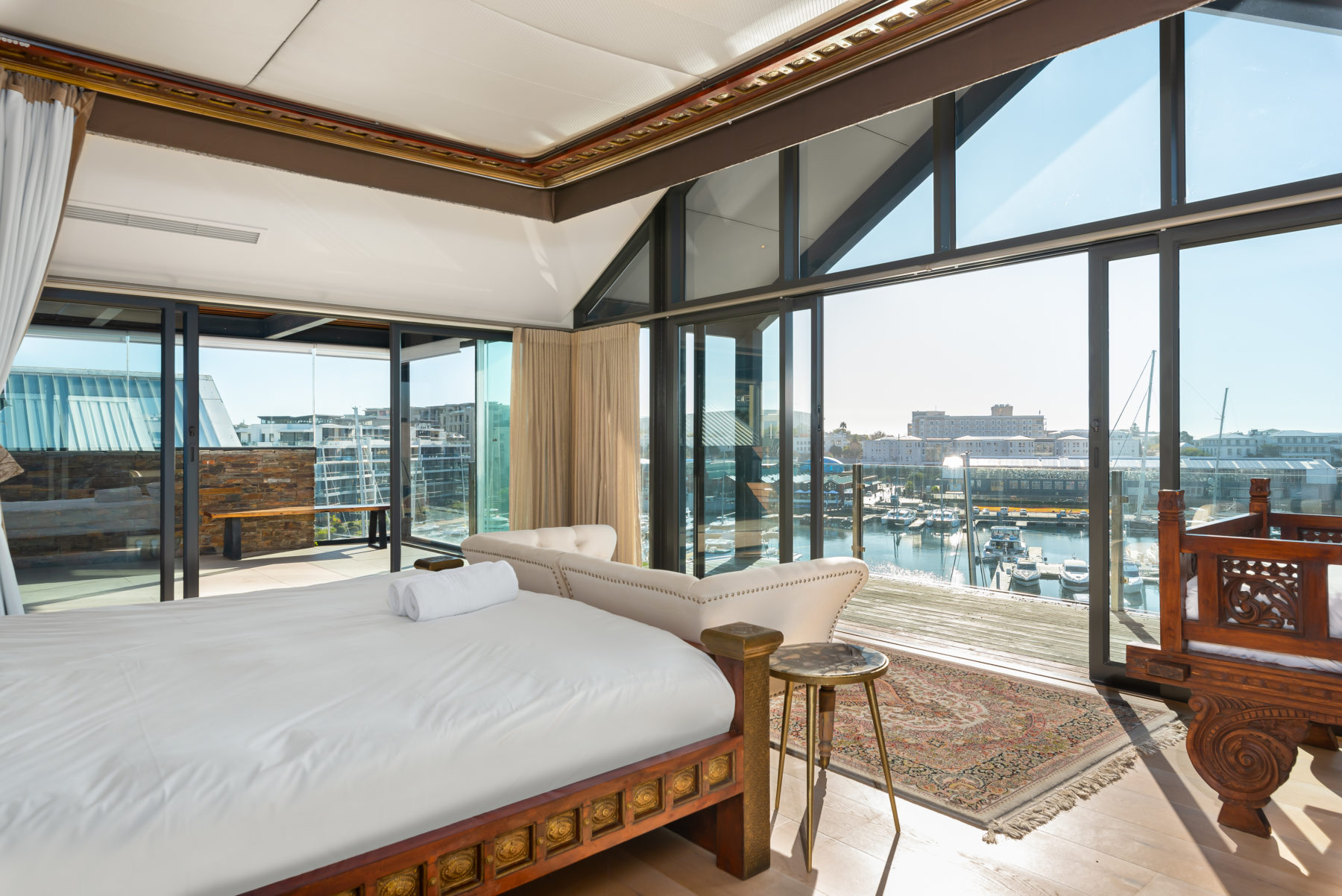 Penthouse 402 Parergon 12
