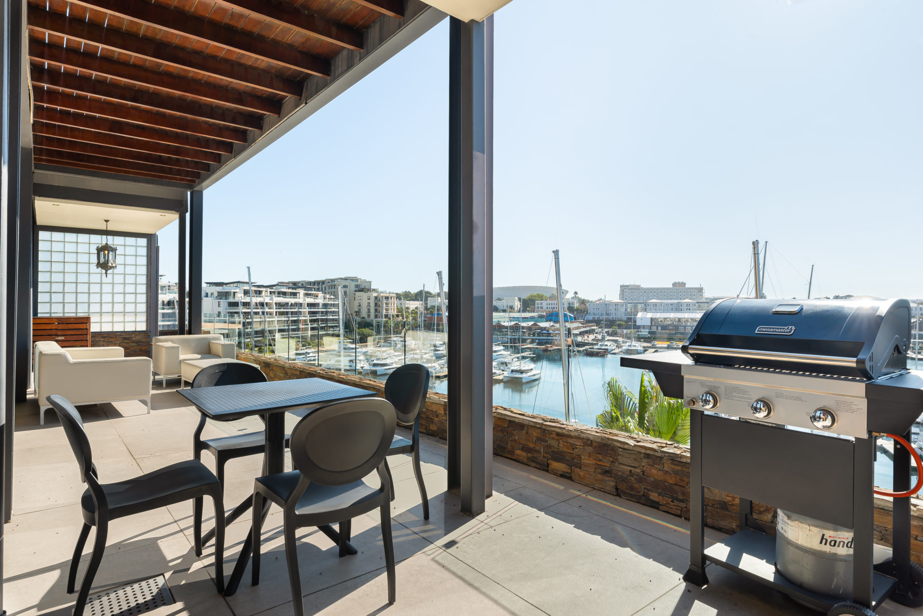 Penthouse 402 Parergon 38