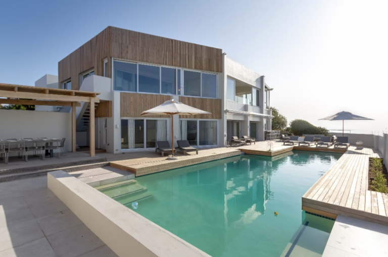 The Bay House 9