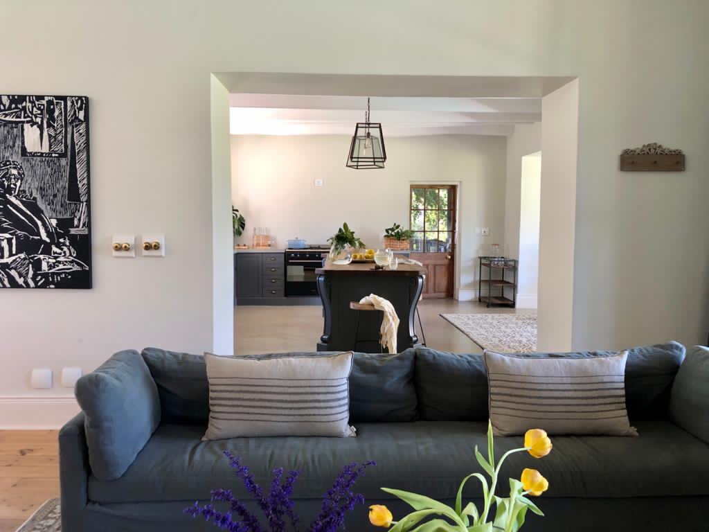 Manor House 14