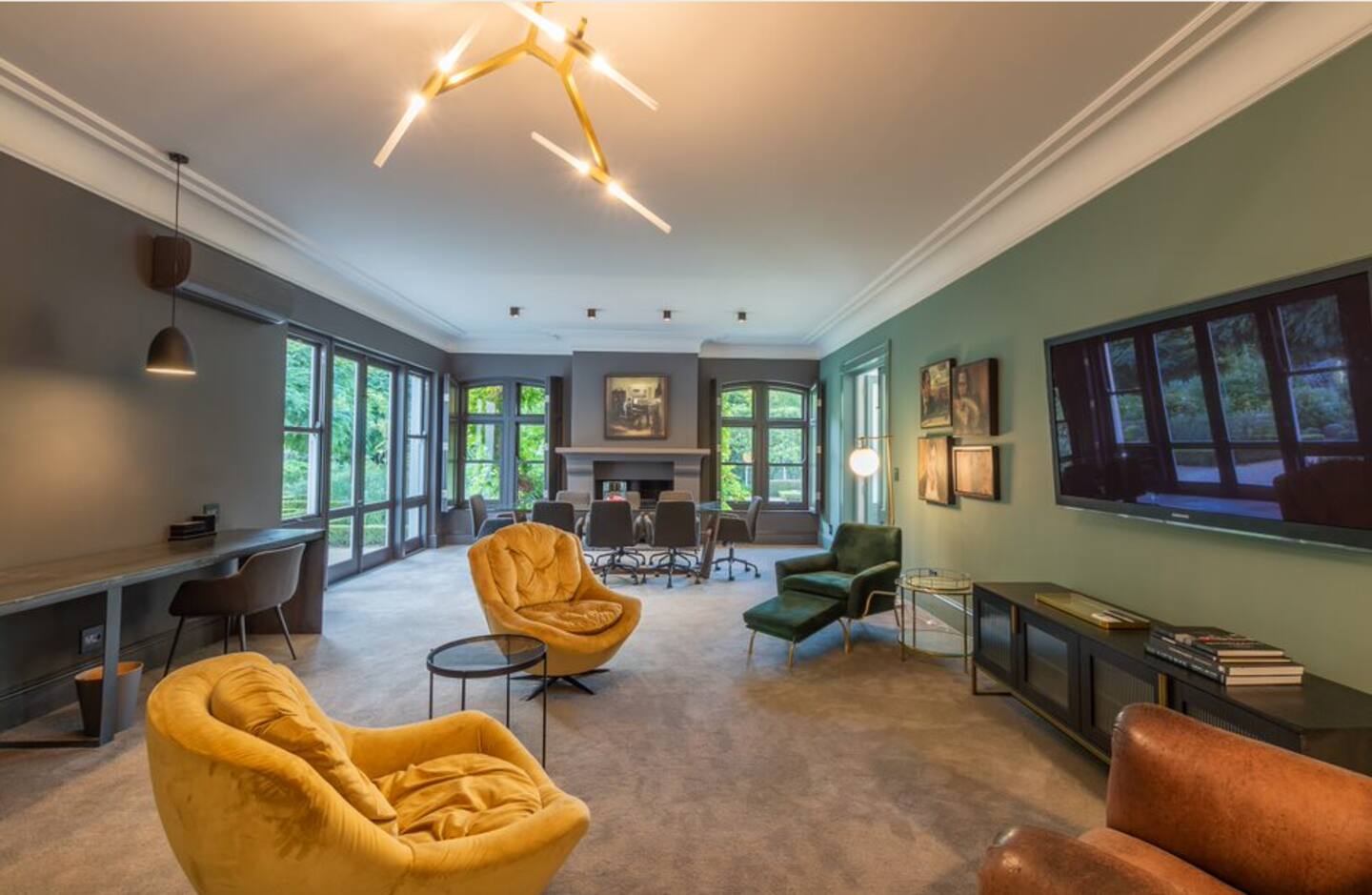 Constantia Leafy 22