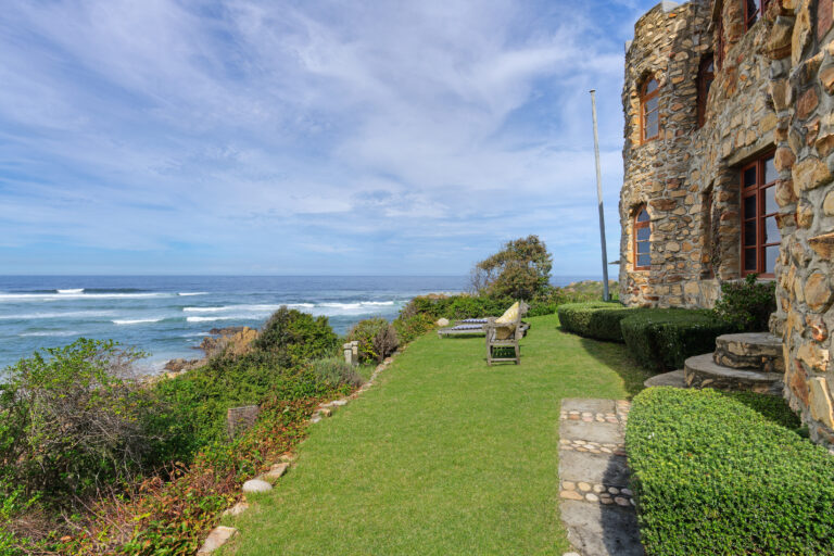 Castle Lapis 15