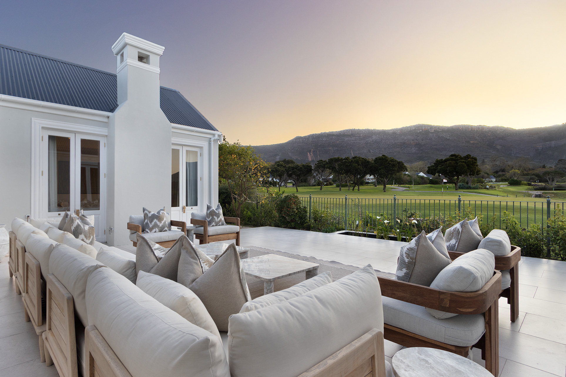 Steenberg Estate Chic 18