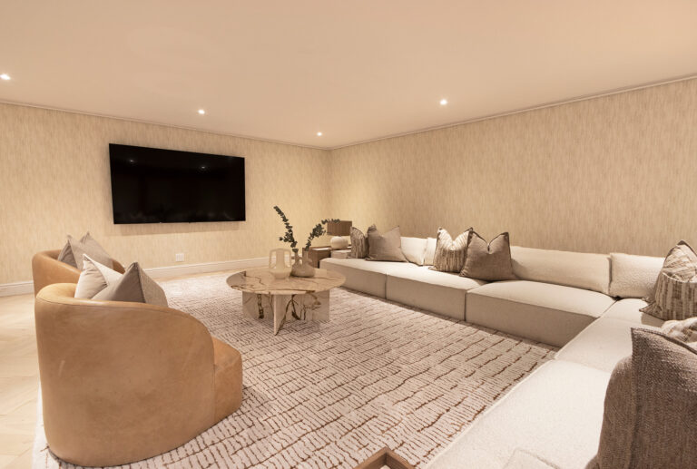 Steenberg Estate Chic 24