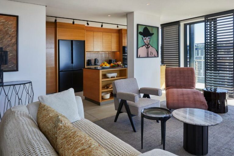 Cape Town Luxury Escapes Urban Charm Penthouse 11
